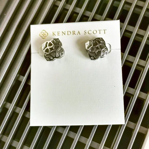 Kendra scott tima deals